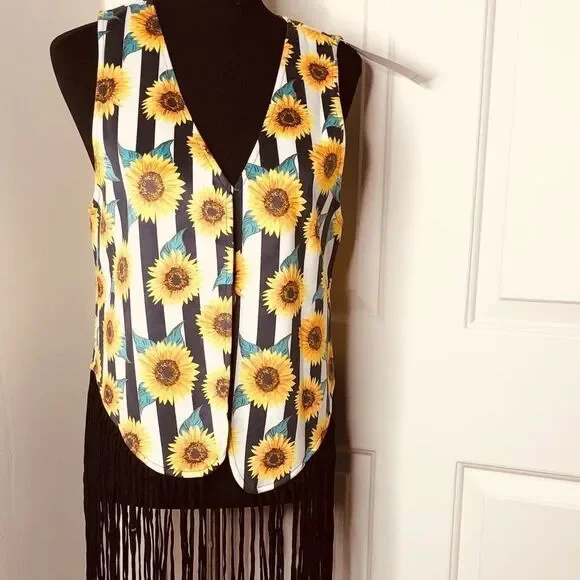 CRAZY TRAIN Sunflower Boho Fringe Vest Halloween M - Picture 7 of 12